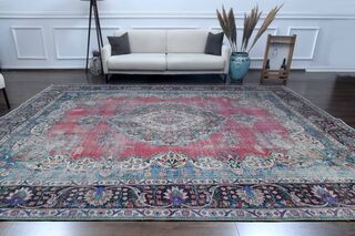 Pink Medallion Persian Vintage Woven Wool Rug - Thumbnail