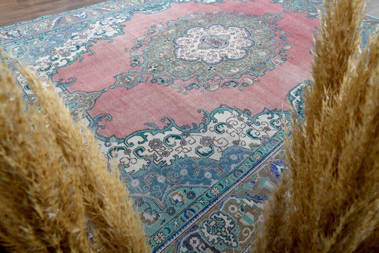 9x13 Pink Blue Persian Vintage Rug
