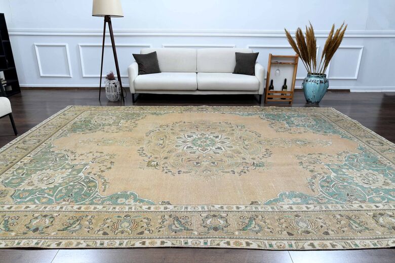 Persian Vintage Woven Wool Rug