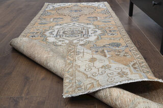 Medallion Turkish Runner Rug - Thumbnail