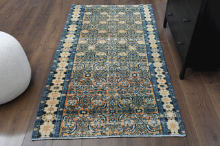 Oriental Vintage Runner Rug - Thumbnail