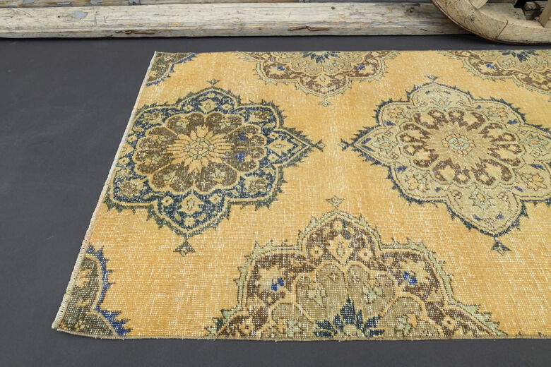 Oriental Vintage Runner Rug