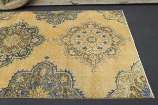 Oriental Vintage Runner Rug - Thumbnail