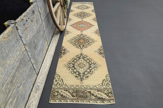 Oriental Turkish Runner Rug - Thumbnail