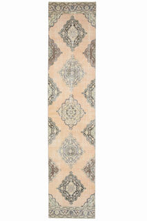 Oriental Turkish Runner Rug - Thumbnail