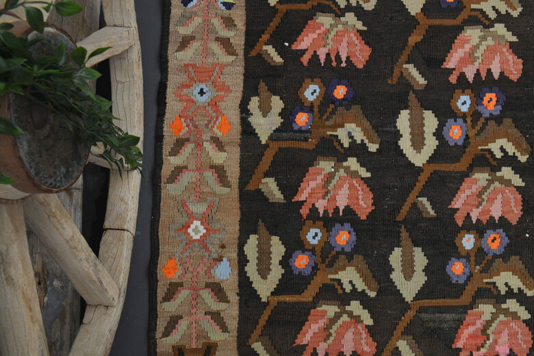 Ethnic Anatolian Kilim Runner