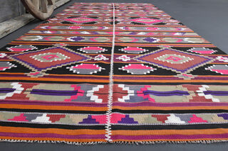 Turkish Vintage Runner Rug - Thumbnail