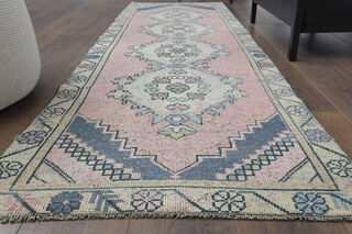 Turkish Vintage Runner Rug - Thumbnail