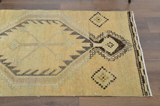 Turkish Vintage Runner Rug - Thumbnail