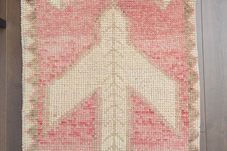 Pale Pink - Vintage Hand-Knotted Runner