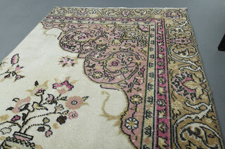 Turkish Vintage Runner Rug - Thumbnail