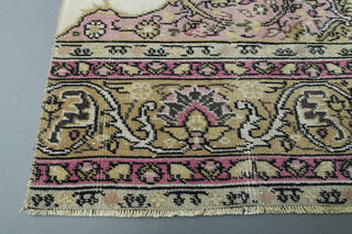 Turkish Vintage Runner Rug - Thumbnail