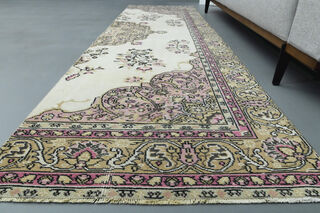 Turkish Vintage Runner Rug - Thumbnail