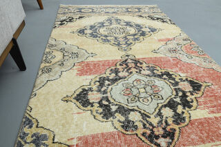 Turkish Oriental Runner Rug - Thumbnail