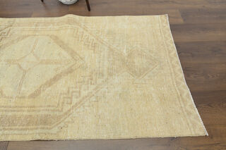 Neutral Vintage Runner Rug - Thumbnail