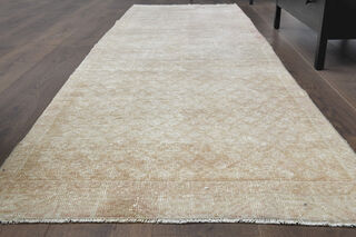 Antique Neutral Runner Rug - Thumbnail