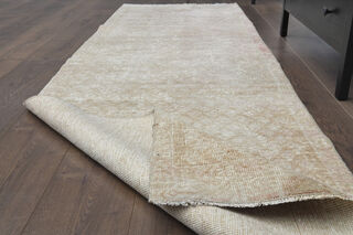 Antique Neutral Runner Rug - Thumbnail