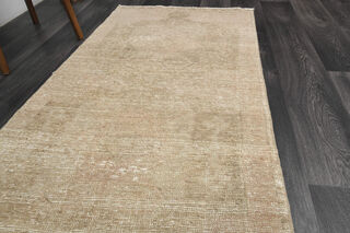 Antique Neutral Runner Rug - Thumbnail