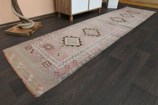 Turkish Vintage Runner Rug - Thumbnail