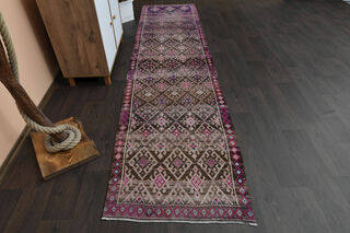 Turkish Vintage Runner Rug - Thumbnail