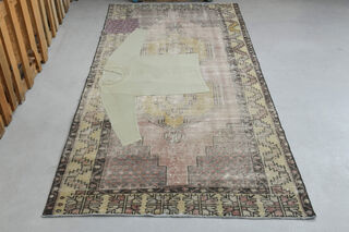 Abdal Shirt Rug - Thumbnail