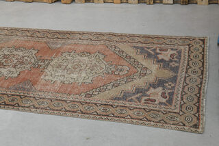 Oriental Vintage Runner Rug - Thumbnail