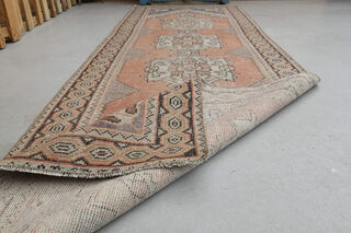 Oriental Vintage Runner Rug - Thumbnail