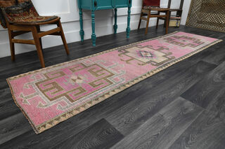 Turkish Vintage Runner Rug - Thumbnail