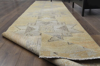 Turkish Vintage Runner Rug - Thumbnail