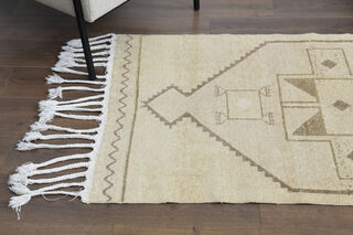 Turkish Vintage Runner Rug - Thumbnail