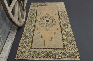 Turkish Vintage Runner Rug - Thumbnail