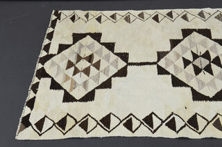 Turkish Vintage Runner Rug - Thumbnail