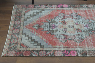 Oriental Vintage Runner Rug - Thumbnail