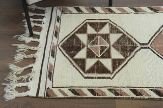 Turkish Vintage Runner Rug - Thumbnail