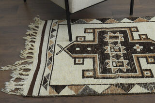 Turkish Vintage Runner Rug - Thumbnail