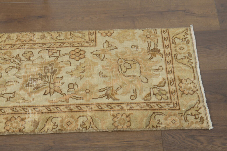 Narrow Light Brown Vintage Runner