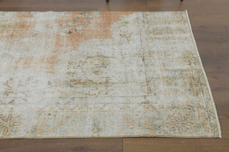 Distressed Runner Rug