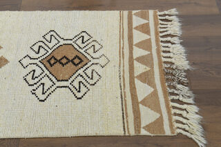 Turkish Vintage Runner Rug - Thumbnail