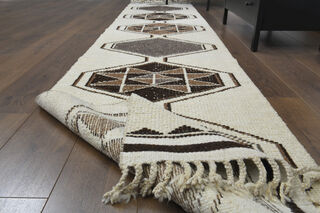 Turkish Vintage Runner Rug - Thumbnail