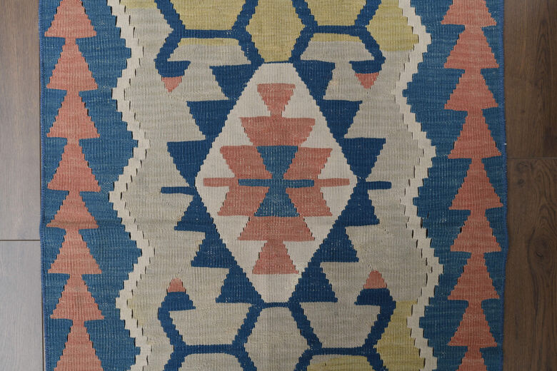 3x9 Aesthetic Handmade Runner Rug