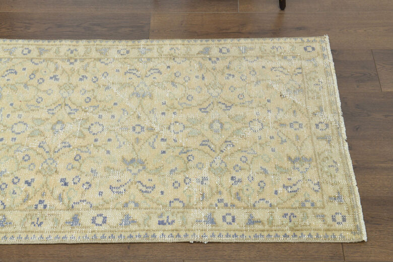 3x10 Neutral Floral Runner Rug