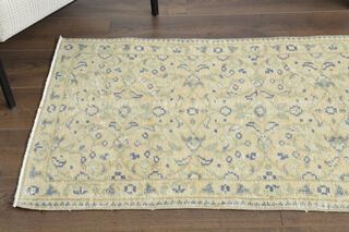 3x10 Neutral Floral Runner Rug - Thumbnail