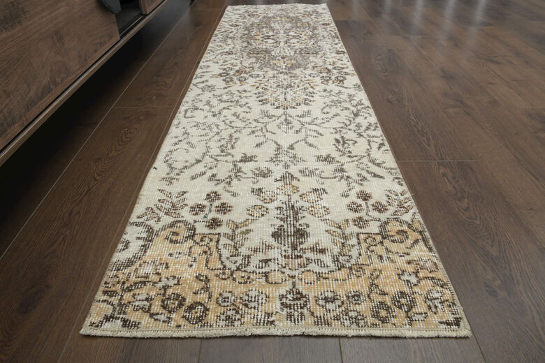 Floral Turkish Runner Decor