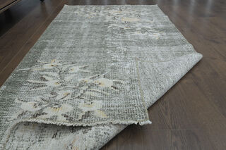 Floral Vintage Runner Rug - Thumbnail