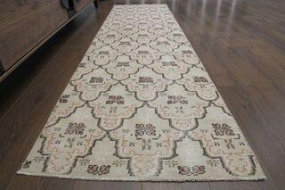 Turkish Vintage Runner Rug - Thumbnail