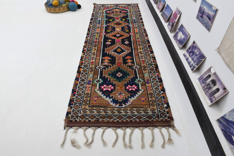 TASSELED TRADITIONAL Turkish Runner Rug