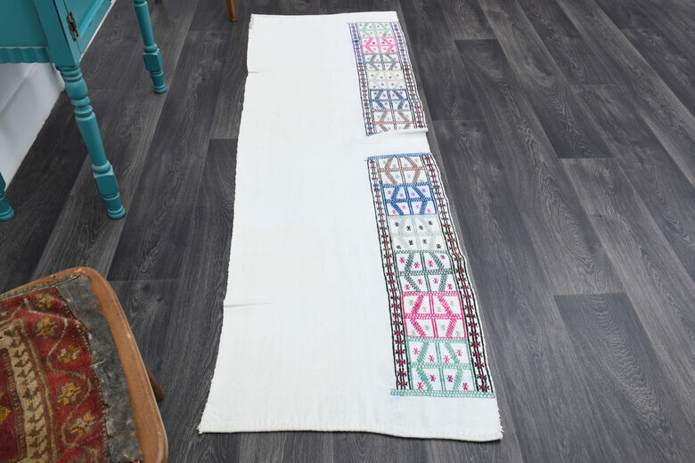 Boho Chic - White Vintage Runner