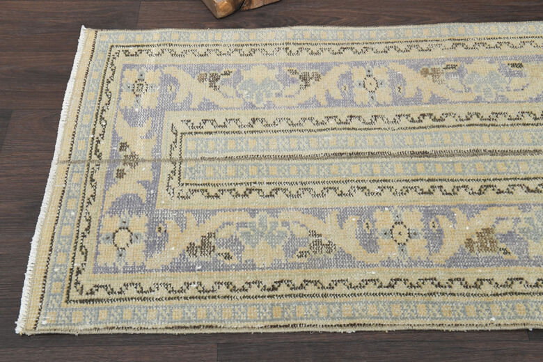 Kings Way - Stitched Vintage Runner