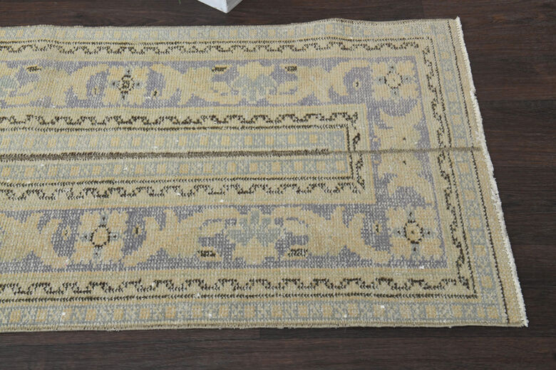 Kings Way - Stitched Vintage Runner