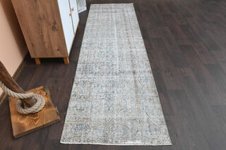 3'x9' Vintage Turkish Runner Rug - Thumbnail